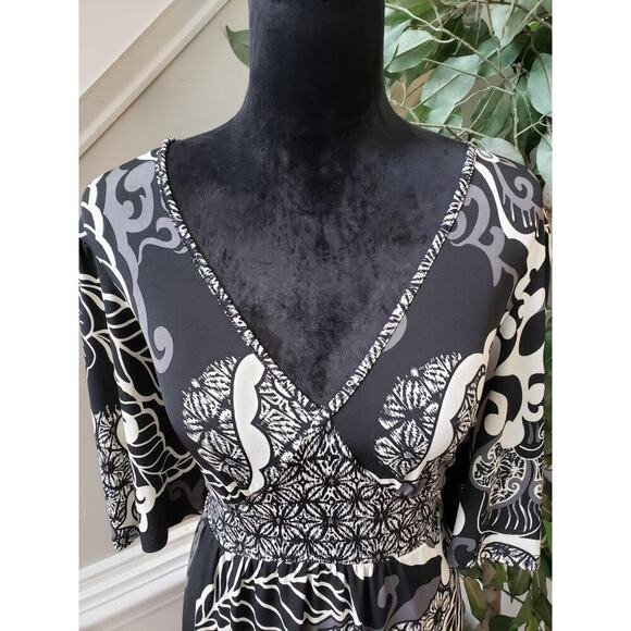 Suzie Knee Length Dress Womens Large Black & White Geo Print Short Sleeve V-Neck - Picture 9 of 10